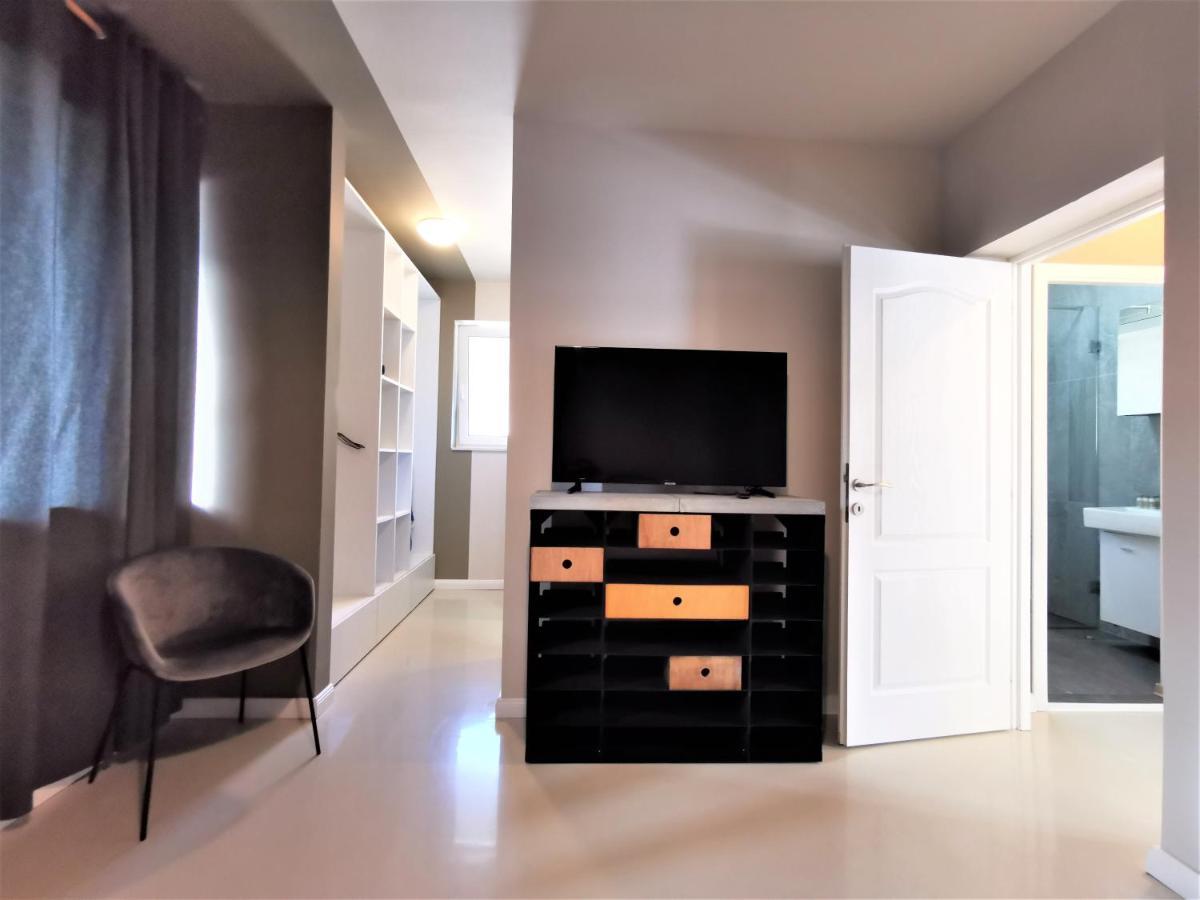 קלוז'-נאפוקה Grey Apartments מראה חיצוני תמונה